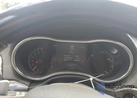 2015 Jeep Grand Cherokee Overland z USA, uszkodzony, nr VIN 1C4RJFCG2FC891660